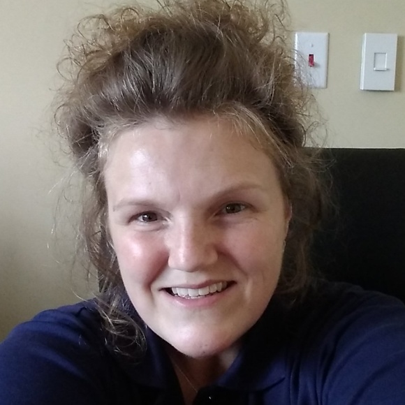 Meet your Posher, Janna - Picture 1 of 1